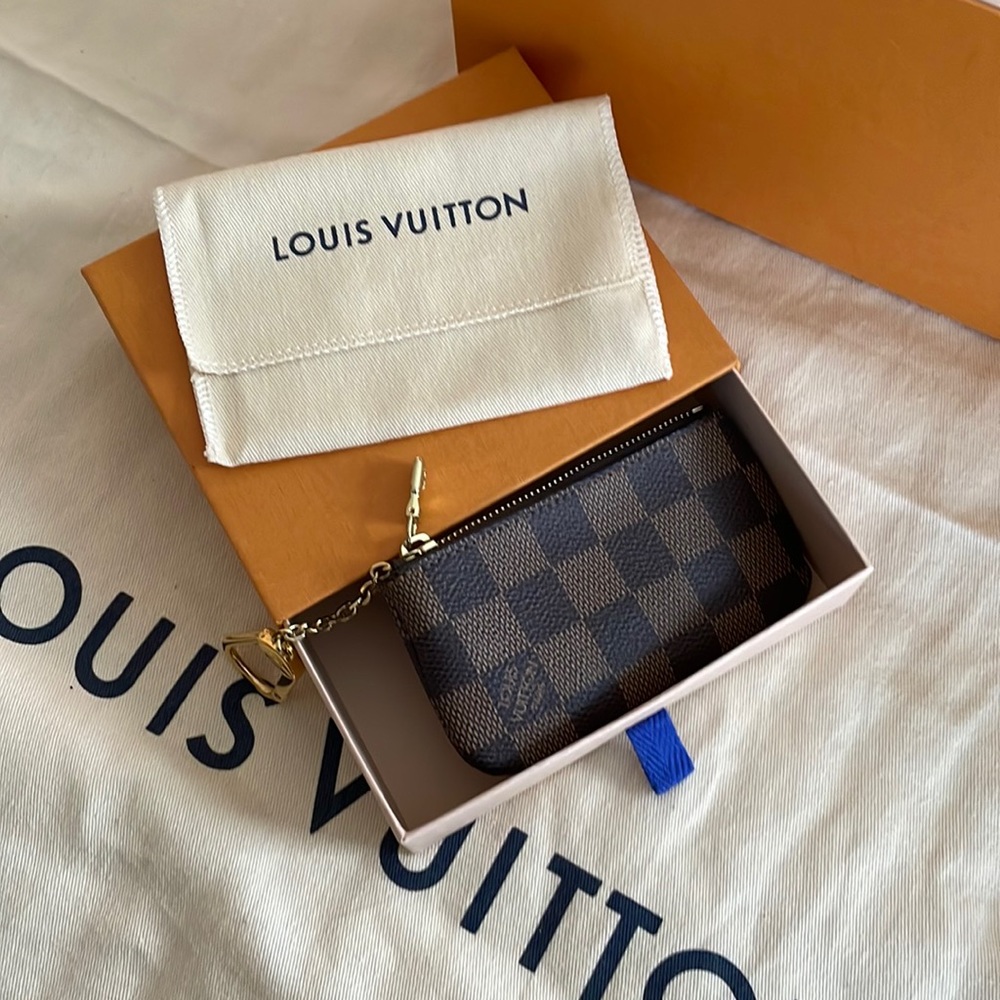 NEW Authentic Louis Vuitton Key Pouch Damier Ebene